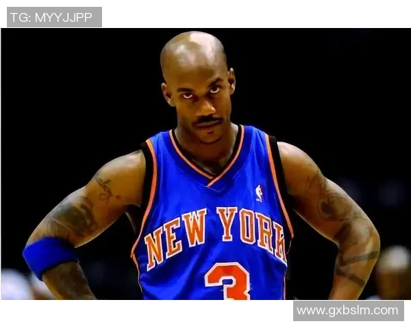 足球界身披3号球衣的传奇球星盘点与分析